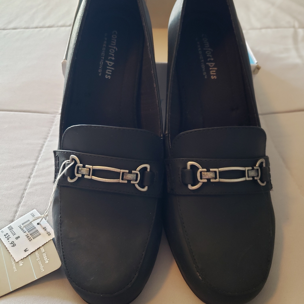 Comfort Plus by Predictions Women's Black Buckle Heels